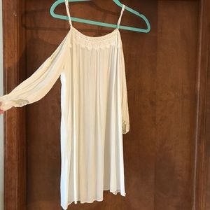 Cold Shoulder 3/4 Sleeve. White Dress. Size S